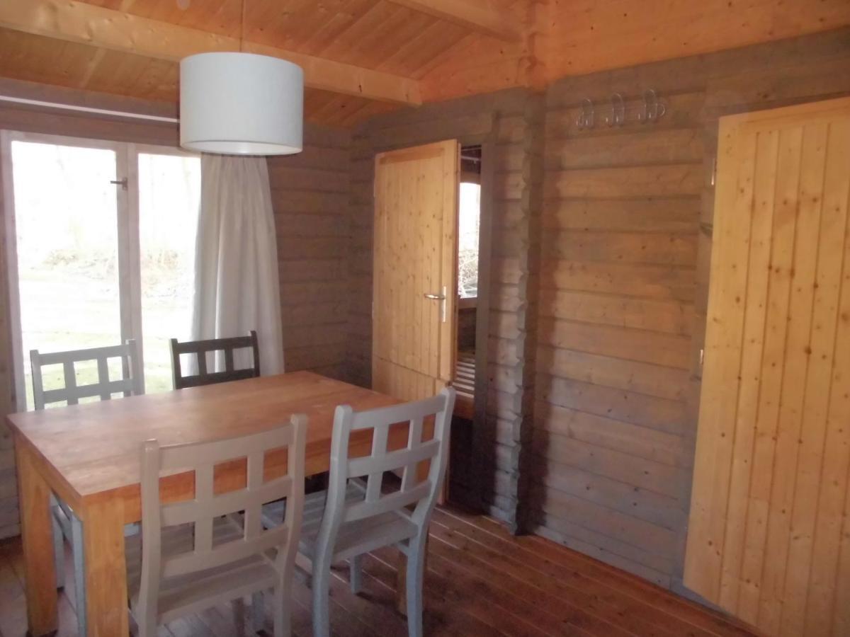 Vakantiepark T Urkerbos - Blokhutje Εξωτερικό φωτογραφία